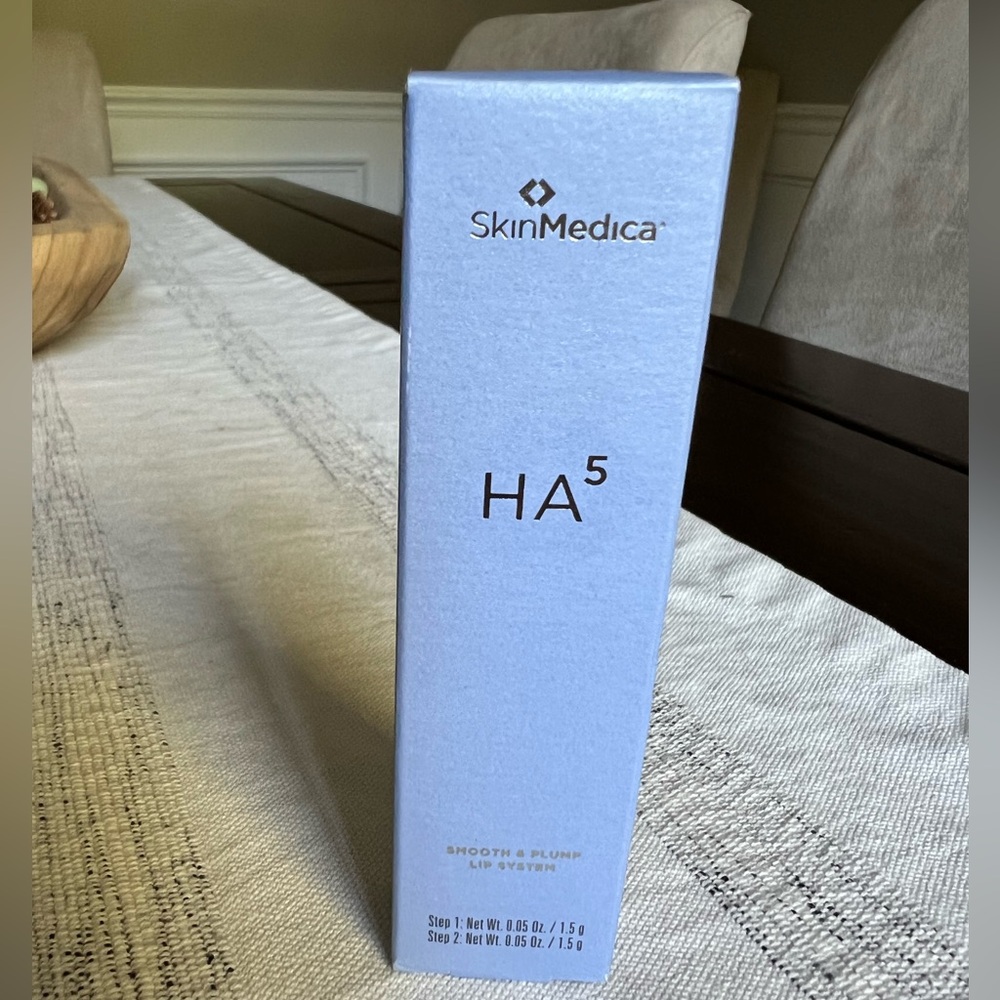 Skinmedica HA⁵® Smooth and Plump Lip System
